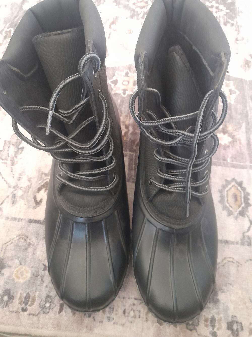 WEATHER PROOF BLACK WATER BOOTS SIZE 10M